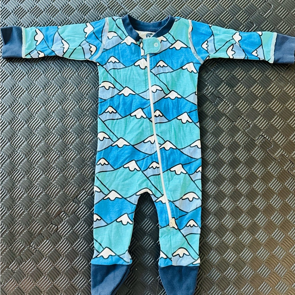 Monica + Andy Organic Blue Mountain Print Kids One Piece